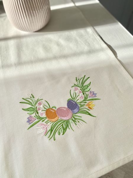 Embroidered Easter table runner NPVV01, 40x100, Rectangular, Easter, Embroidery, 70% cotton, 30% polyester