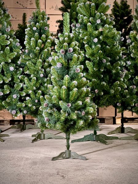 Ялинка із білим напиленням та шишками SNOWY CONE TREE SNOWY CONE TREE-100 фото