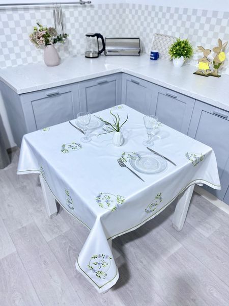 Haftowany obrus wielkanocny SKVV039, 136x140, Kwadrat, Wielkanoc, Haft, 100% poliester