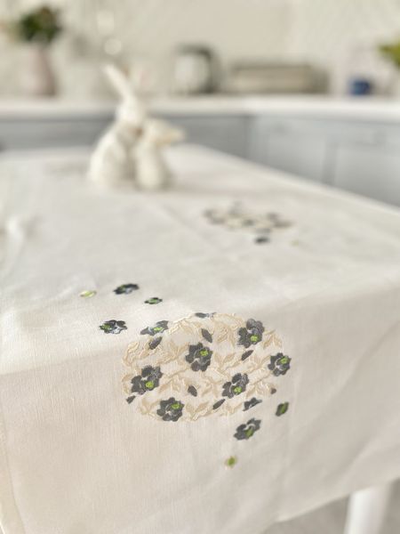 Linen embroidered Easter table runner NPVV04L-42, 42x140, Rectangular, Easter, Embroidery, 100% linen