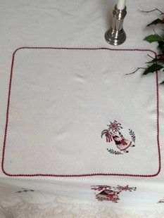 Серветка з вишивкою "Пані Коза" PANI KOZA-SR (46x46) PANI KOZA-SR фото