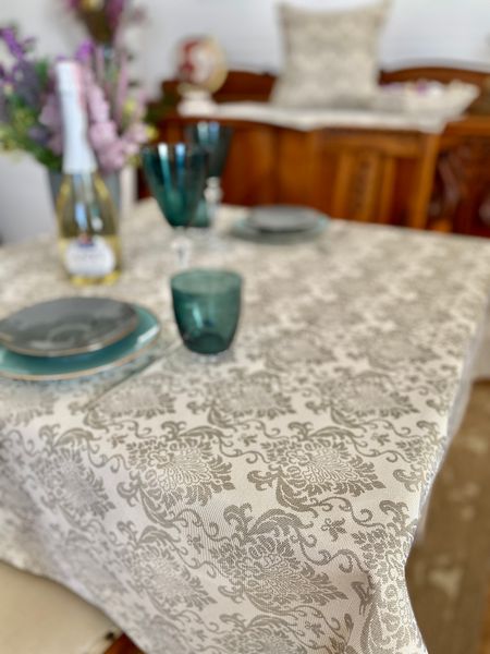 Tapestry tablecloth EDEN391NA, 137х137, Square, Everyday, Without lurex, 75% polyester, 22% cotton, 3% acrylic