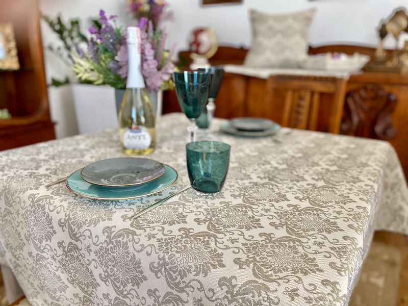 Tapestry tablecloth EDEN391NA, 97х100, Square, Everyday, Without lurex, 75% polyester, 22% cotton, 3% acrylic