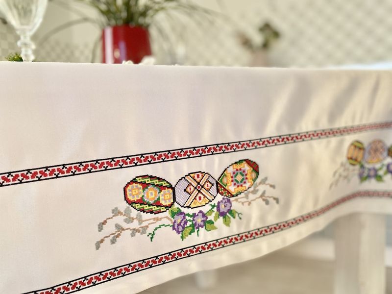 Embroidered Easter tablecloth SKVV06, 135x135, Square, Easter, Embroidery, 100% polyester