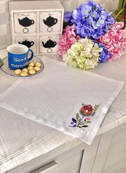 Embroidered placemat COLORFUL SPRING, Square, Easter, Embroidery, 100% linen