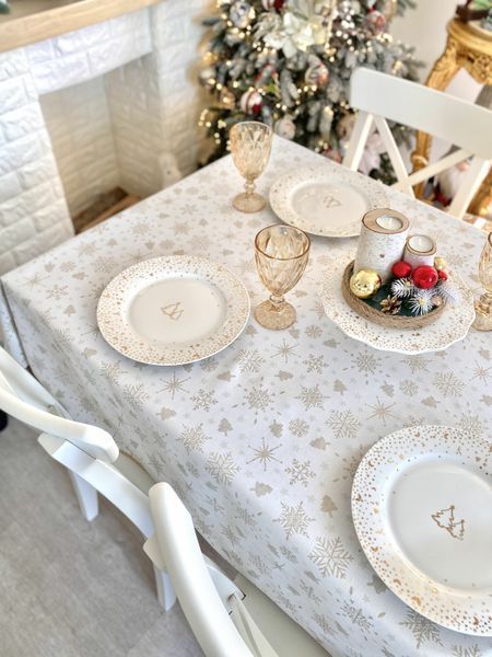 Double-sided tablecloth with Teflon coating FGT02-EDEN010, 140x180, Rectangular, New Year's, With Teflon coating and golden lurex, 94% polyester, 6% lurex, Double-sided