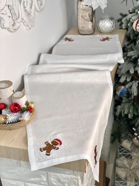 Bieżnik na st&oacute;ł z haftem GINGERBREAD MAN, 40x140, Prostokątny, Nowy Rok, Haft, 100% len