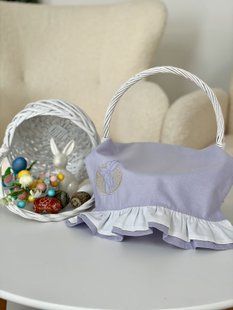 Полотенце в пасхальную корзинку, сиреневого цвета с белой рюшью PURPLE EASTER C08-RKV PURPLE EASTER C08-RKV фото