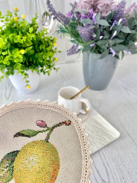 Tapestry placemat with lace  ROUND003M-10D