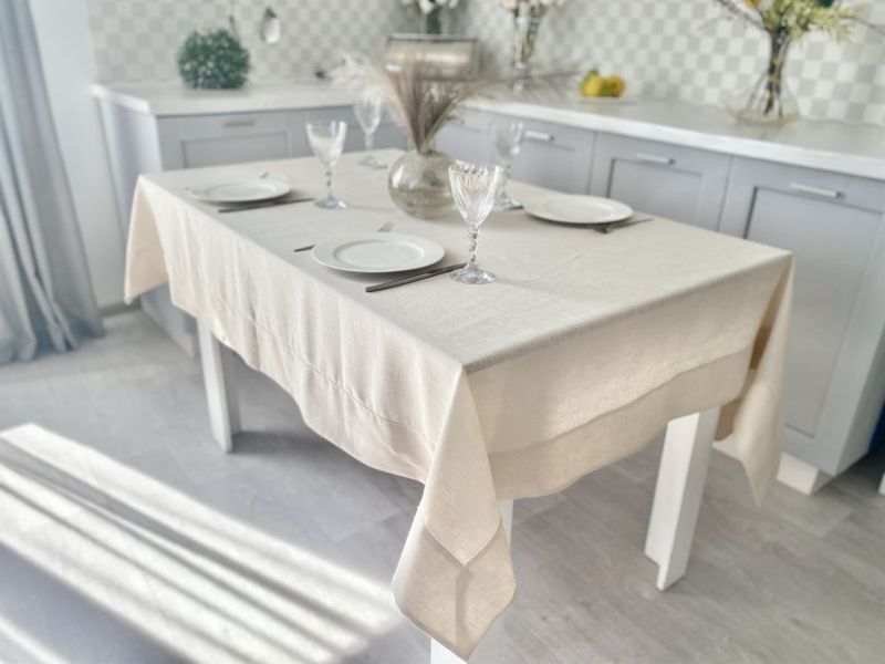 Linen tablecloth with lace SKLM23, 140x180, Rectangular, Monochrome, Embroidery, 100% linen