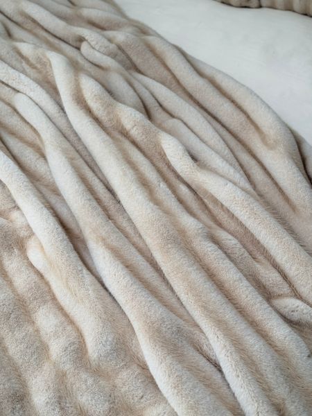 Покривало FLUFFY IVORY 7-PK (180х200), 100% polyester, Faux fur