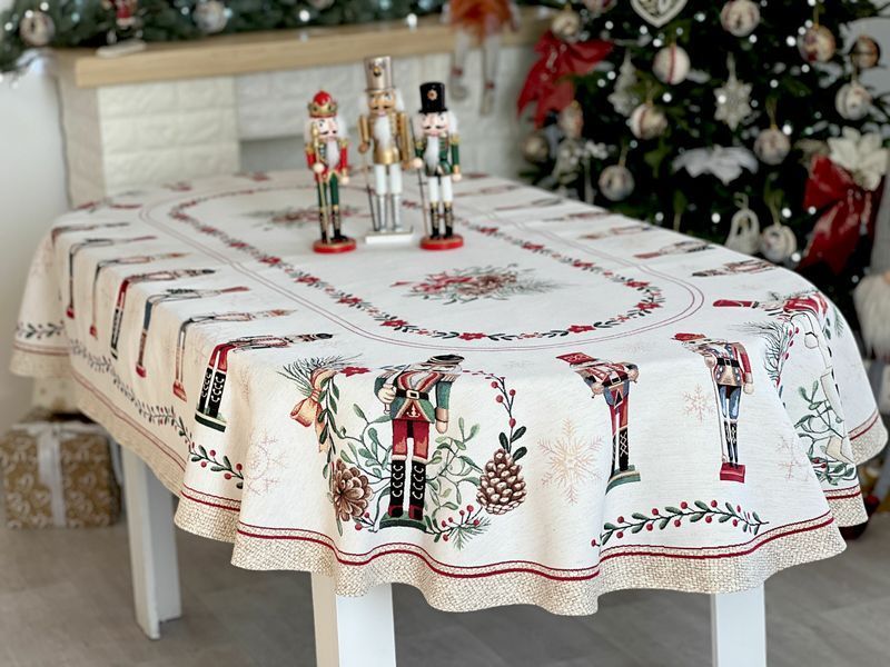 Oval tapestry tablecloth CASCANUECES OVAL, 137х240, 240, 137, Oval, New Year's, With microfibre + silver lurex, 65% polyester, 30% cotton, 5% lurex, Tapestry