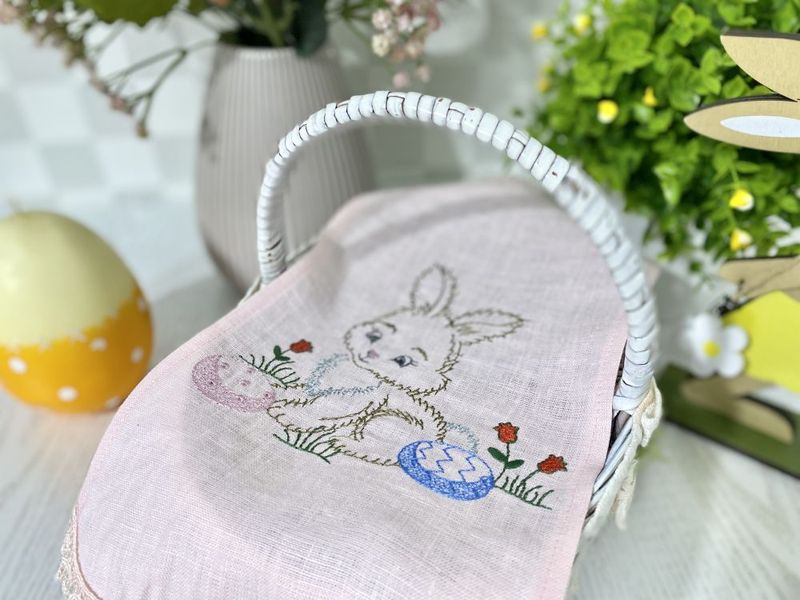 Baby towel in an Easter basket RKVV012, 18x35, Easter, Embroidery, 100% linen