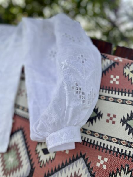 Damska haftowana koszula w kolorze białym SVZH2, M, 100% linen, Women