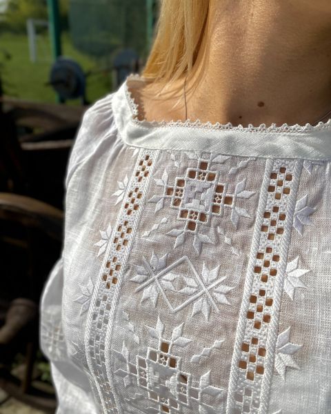 Damska haftowana koszula w kolorze białym SVZH2, L, 100% linen, Women