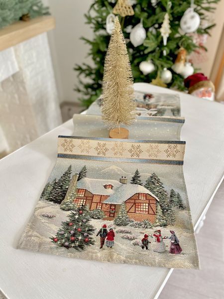 Tapestry table runner RUNNER723B Christmas in Mountains