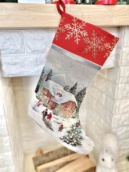 Set of 4 pcs. of toys for the Christmas tree RUNNER723 "Christmas in Mountains", 30x47, New Year's, Golden lurex, 70% polyester, 23% cotton, 3% acrylic, 4% metal fibre