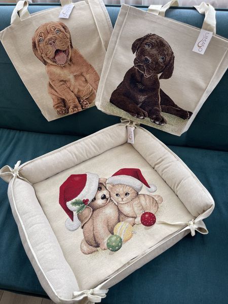 Leżak dla zwierząt + wodoodporny materac gobelinowy FUSKAS-SET (48x48), 48x48, Kwadrat, Nowy Rok, Złoty lureks, 49% bawełna, 35% poliester, 16% akryl, Gobelin