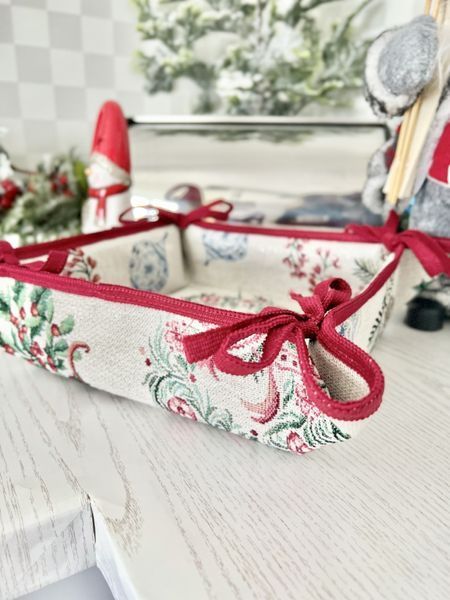 Tapestry bread basket CORONA, 20х20х8, 20, 20, 8, Square, New Year's, Silver lurex, 75% polyester, 22% cotton, 3% acrylic, Tapestry