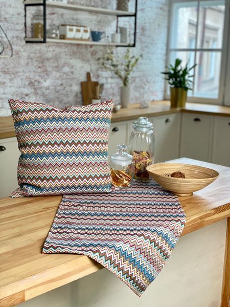 Single-sided tapestry cushion cover GEO040-NV1