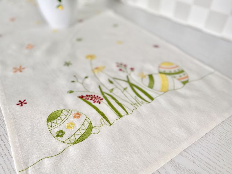 Embroidered Easter table runner NPVV03, 40x90, Rectangular, Easter, Embroidery, 100% linen